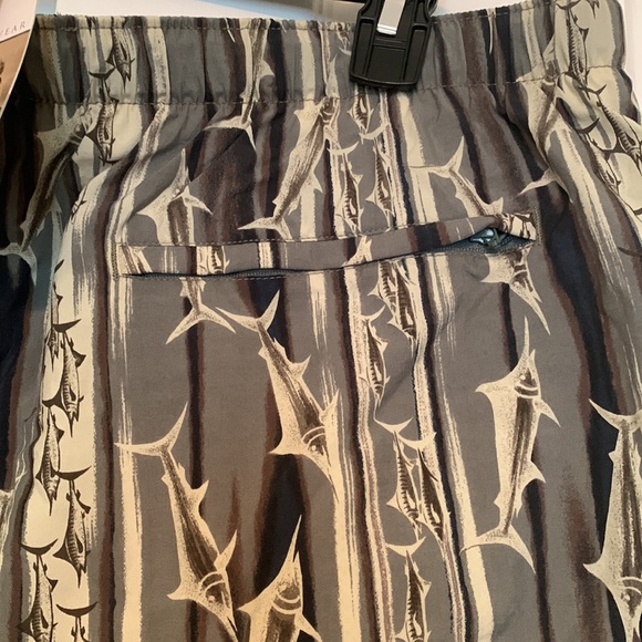 NEW * COLUMBIA Men's Swim Trunks - Black and Olive Size XL - Picture 8 of 8